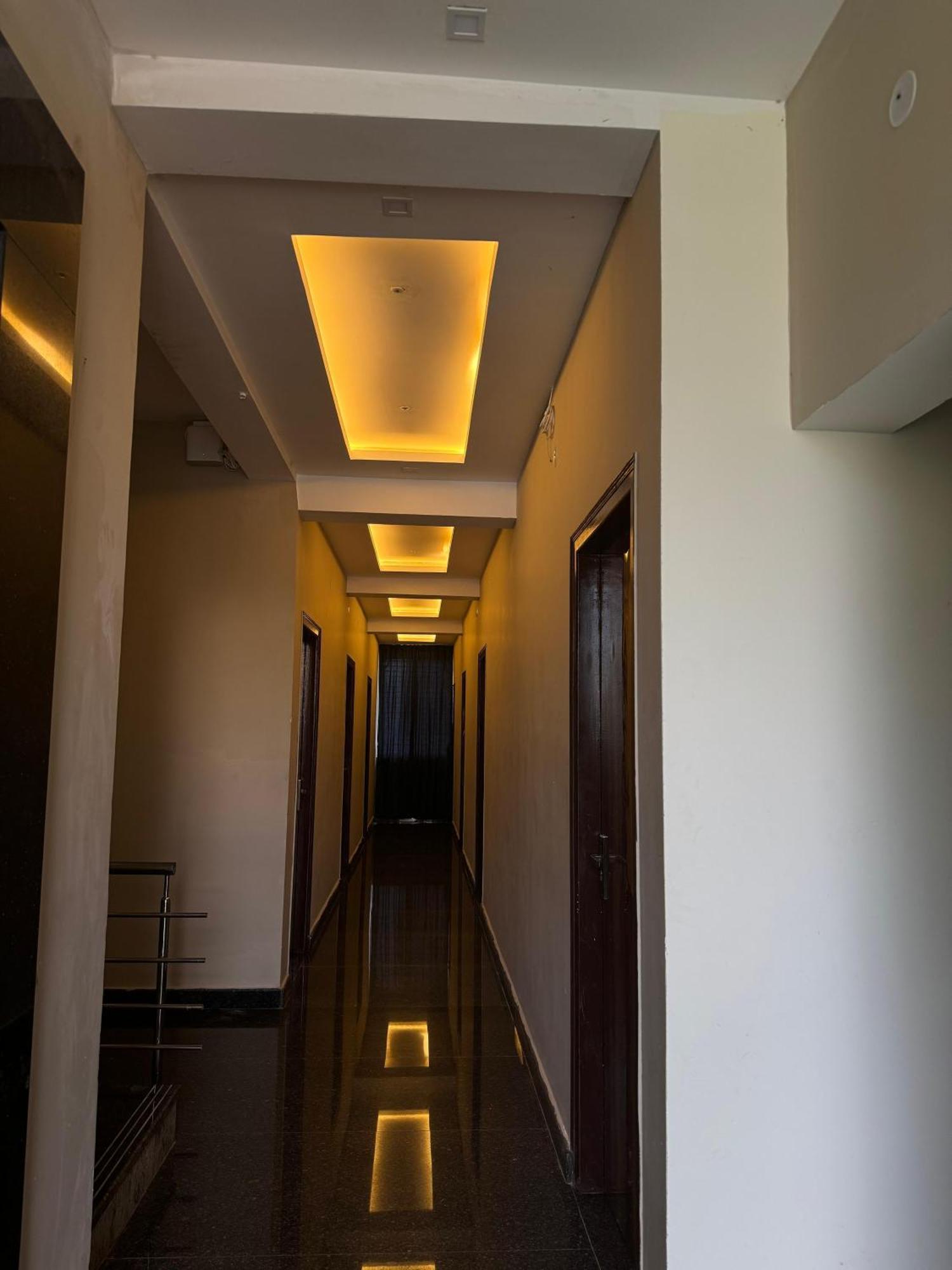 Hoysala Lodge Arasalu Екстер'єр фото